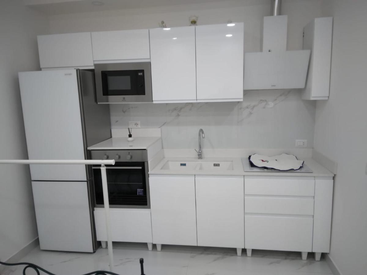 Casa Luisa Apartment เนเปิลส์ ภายนอก รูปภาพ